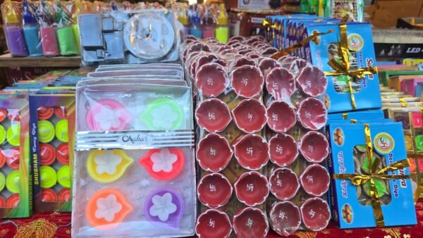 Diya & Lanterns