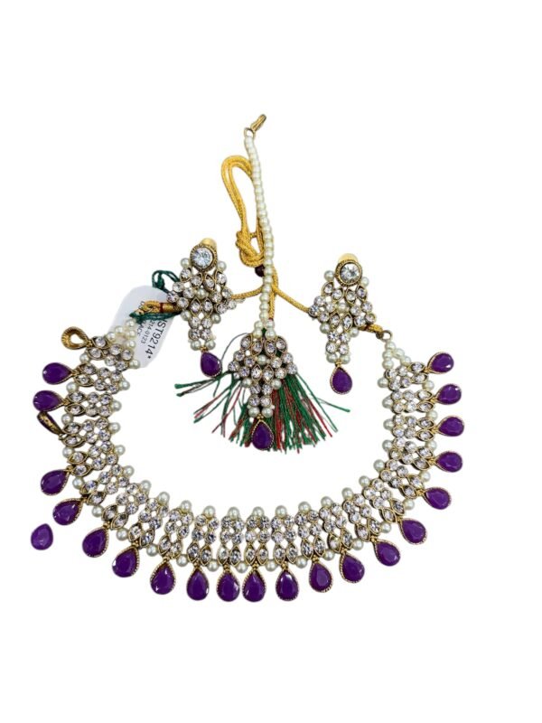 Metal necklace  …whatss app 9816661111 for best deal