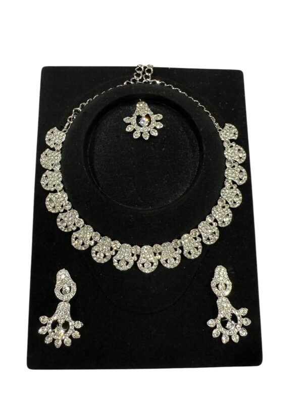 Jewellery - Image 2